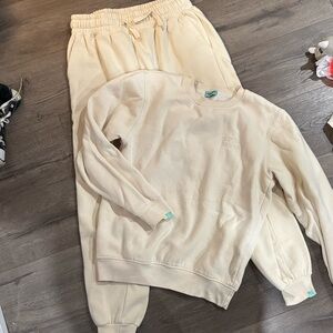 Garde malade sweat suit